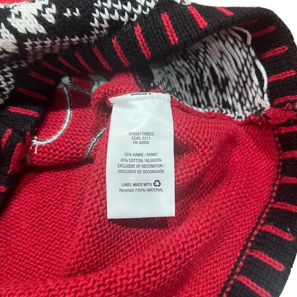 Holiday Editions Sweater Vest Cardigan Red Holiday Party Snow Penguin Sz Small‎ - Picture 5 of 7